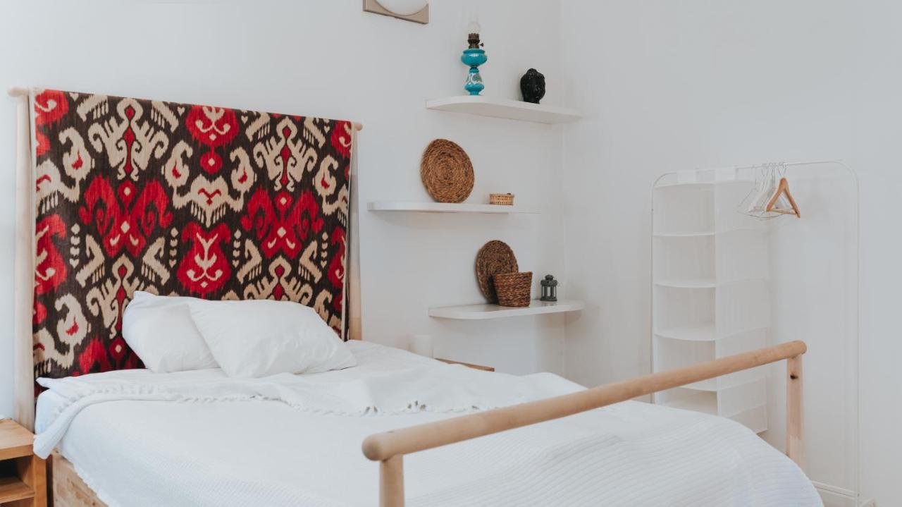 Salon Apartment In Dorcol Historical Belgrado Exterior foto