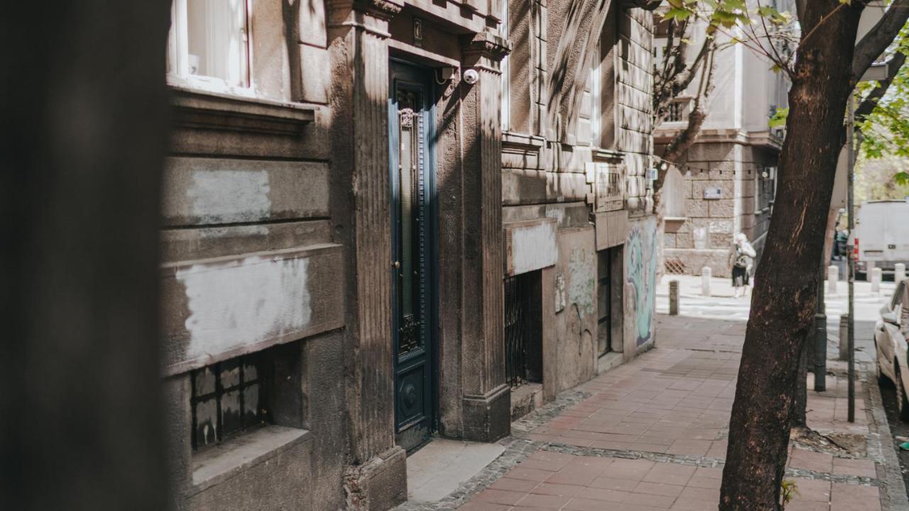 Salon Apartment In Dorcol Historical Belgrado Exterior foto