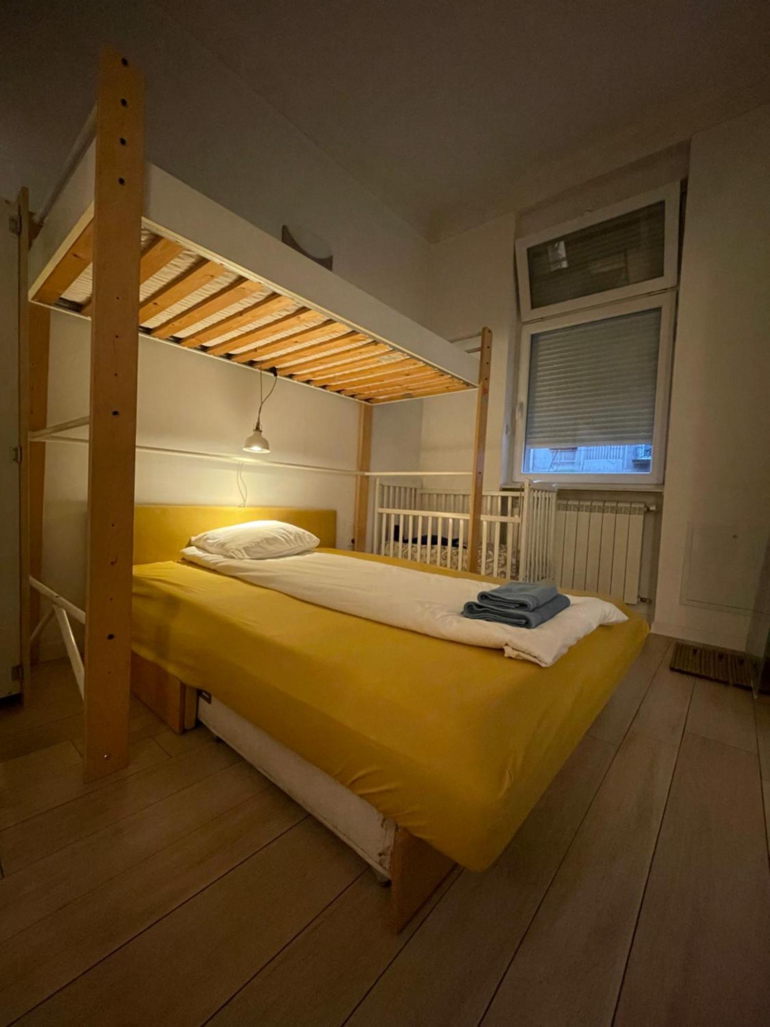 Salon Apartment In Dorcol Historical Belgrado Exterior foto